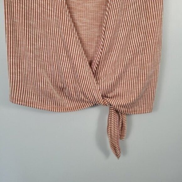 Everly | Striped Short Sleeve Wrap Tie Front Blouse Red White - Picture 6 of 6